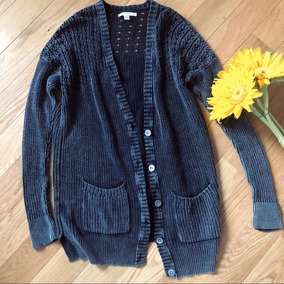 American Eagle Outfitters Sweaters - American Eagle boyfriend knit cardigan sweater